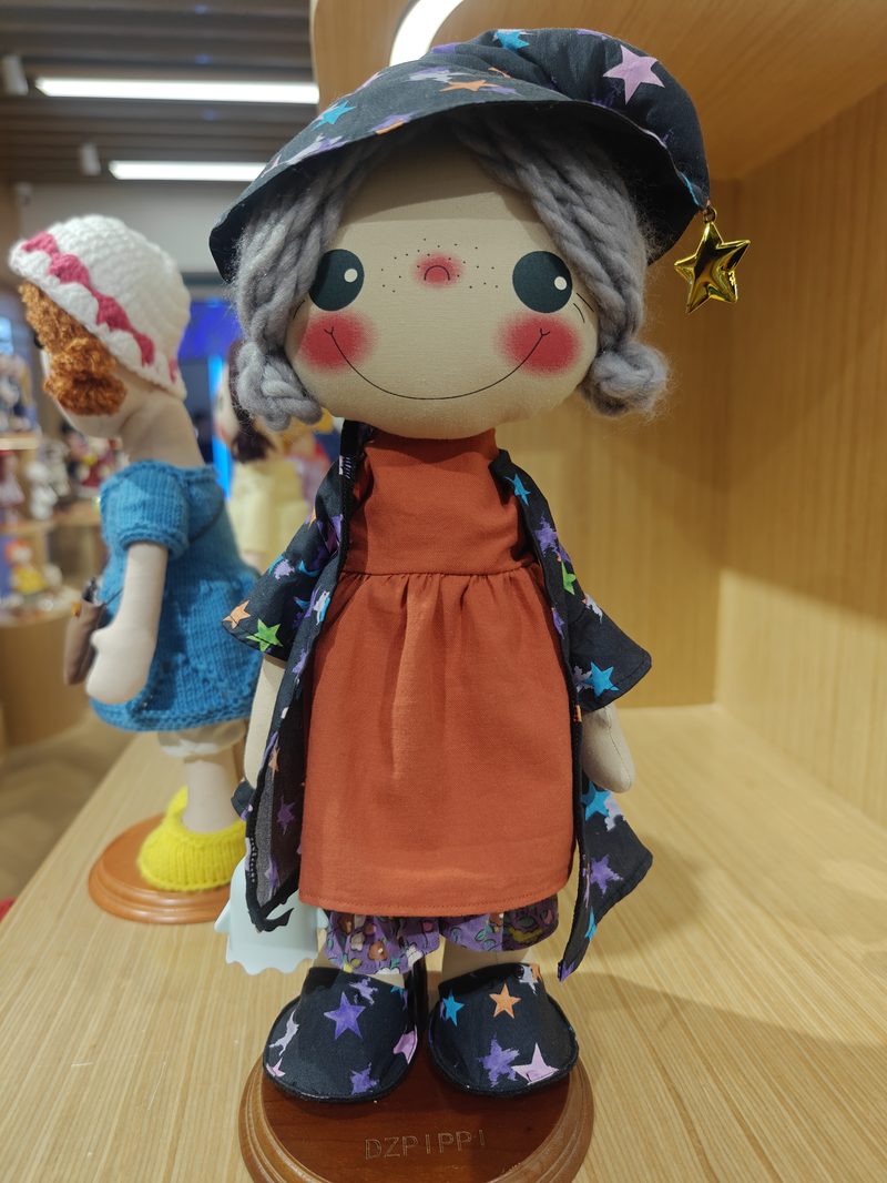 大嘴皮皮魔女 实拍主图